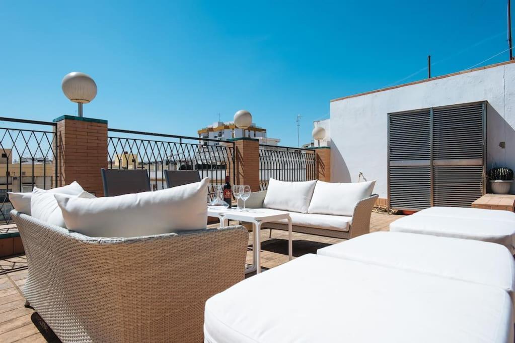 Rabadan Brand New Amazing House With Terrace Parking Hébergement de vacances