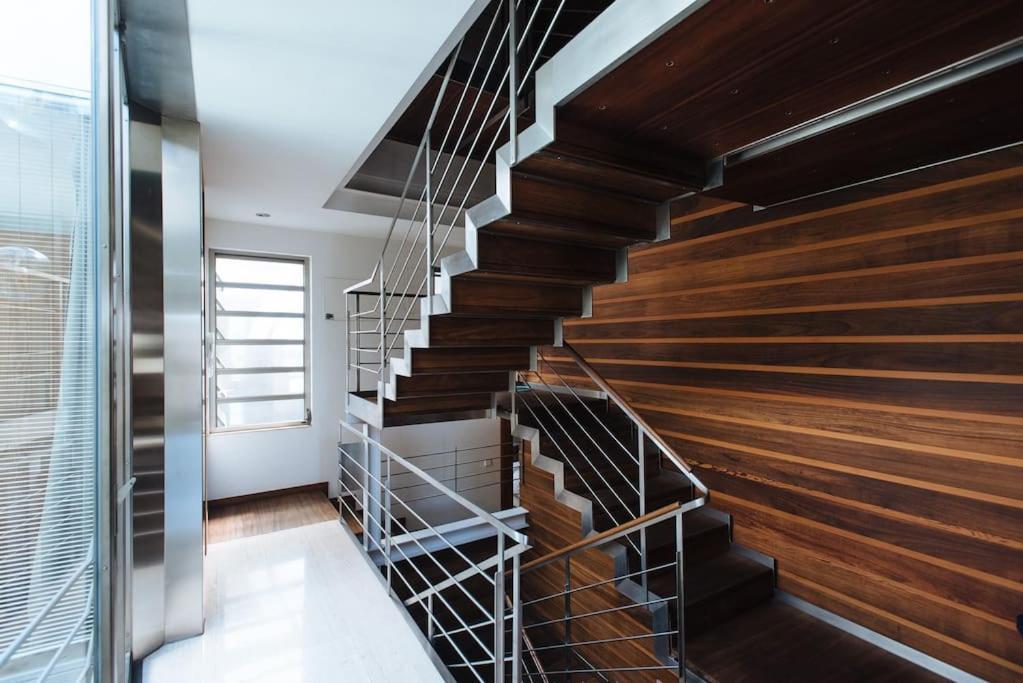 Rabadan Brand New Amazing House With Terrace Parking Hébergement de vacances